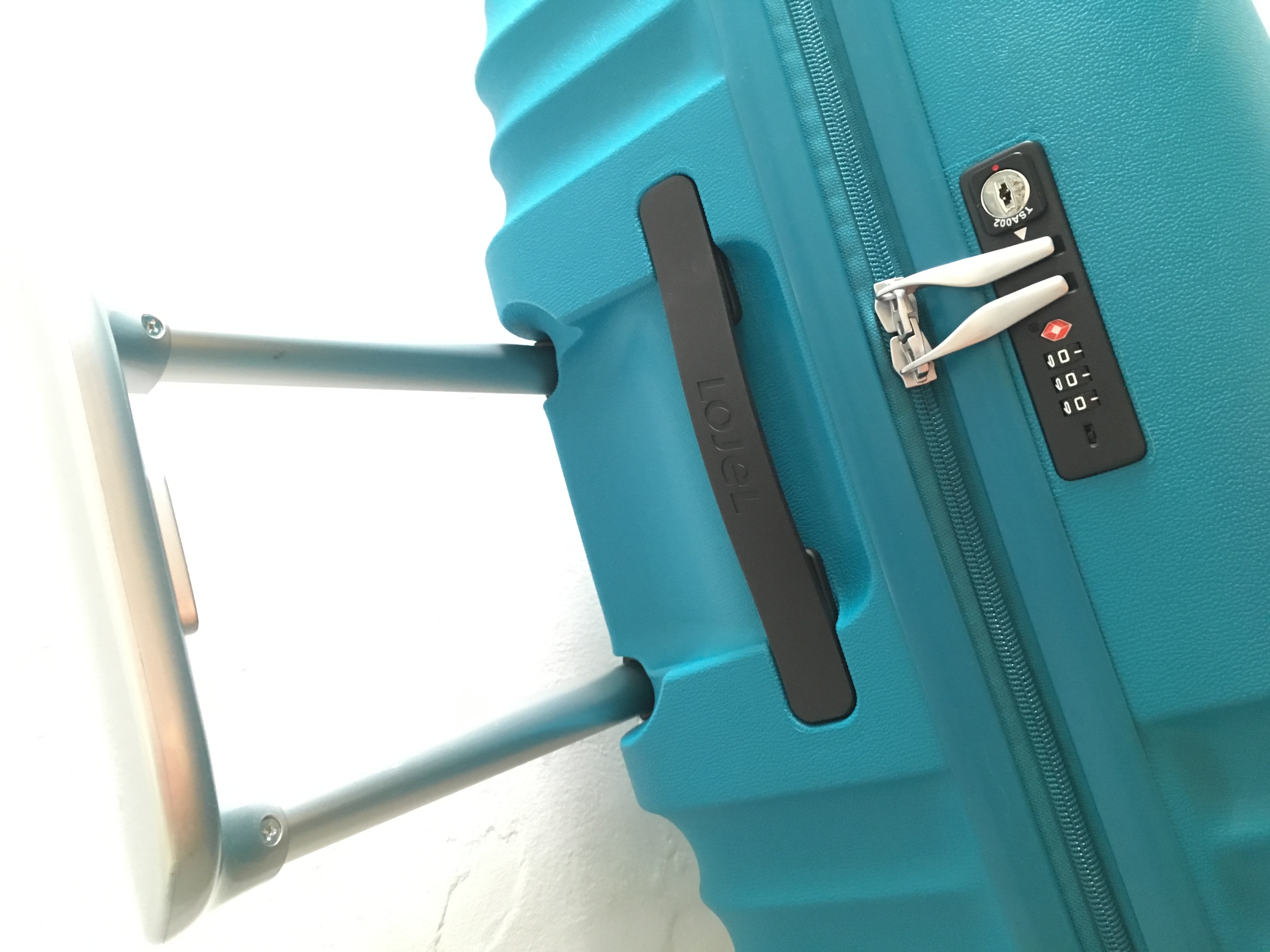 Sewa Koper Lojel Streamline 30inch (LARGE) di toko sewakoperdepok daerah Depok, Jawa Barat - Sewa menyewa jadi lebih mudah di Spotsewa